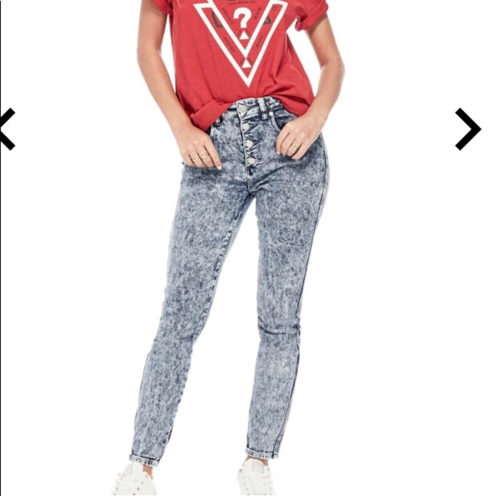 GUESS ORIGINALS 1981 BUTTON-FRONT SKINNY JEANS